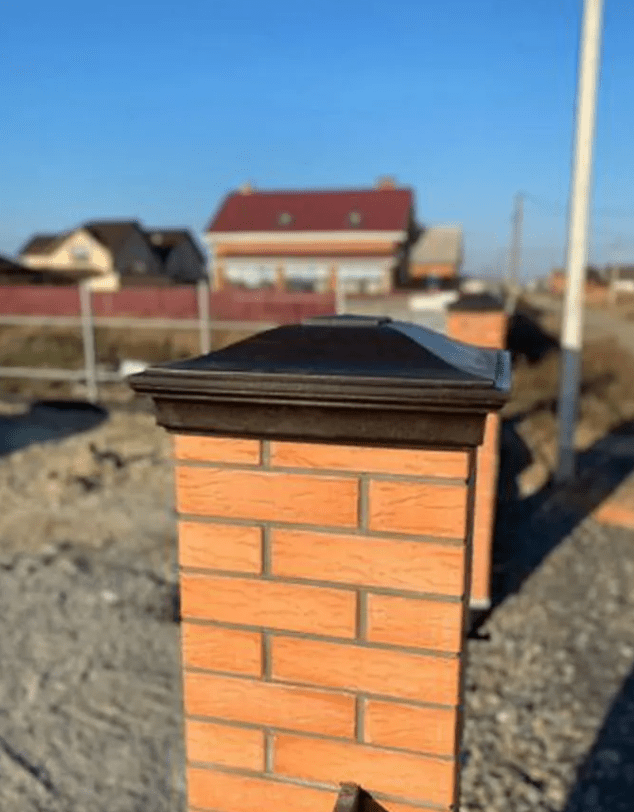 Колпак MONBLAN с посадкой 1,5 х 1,5 кирпича Серый